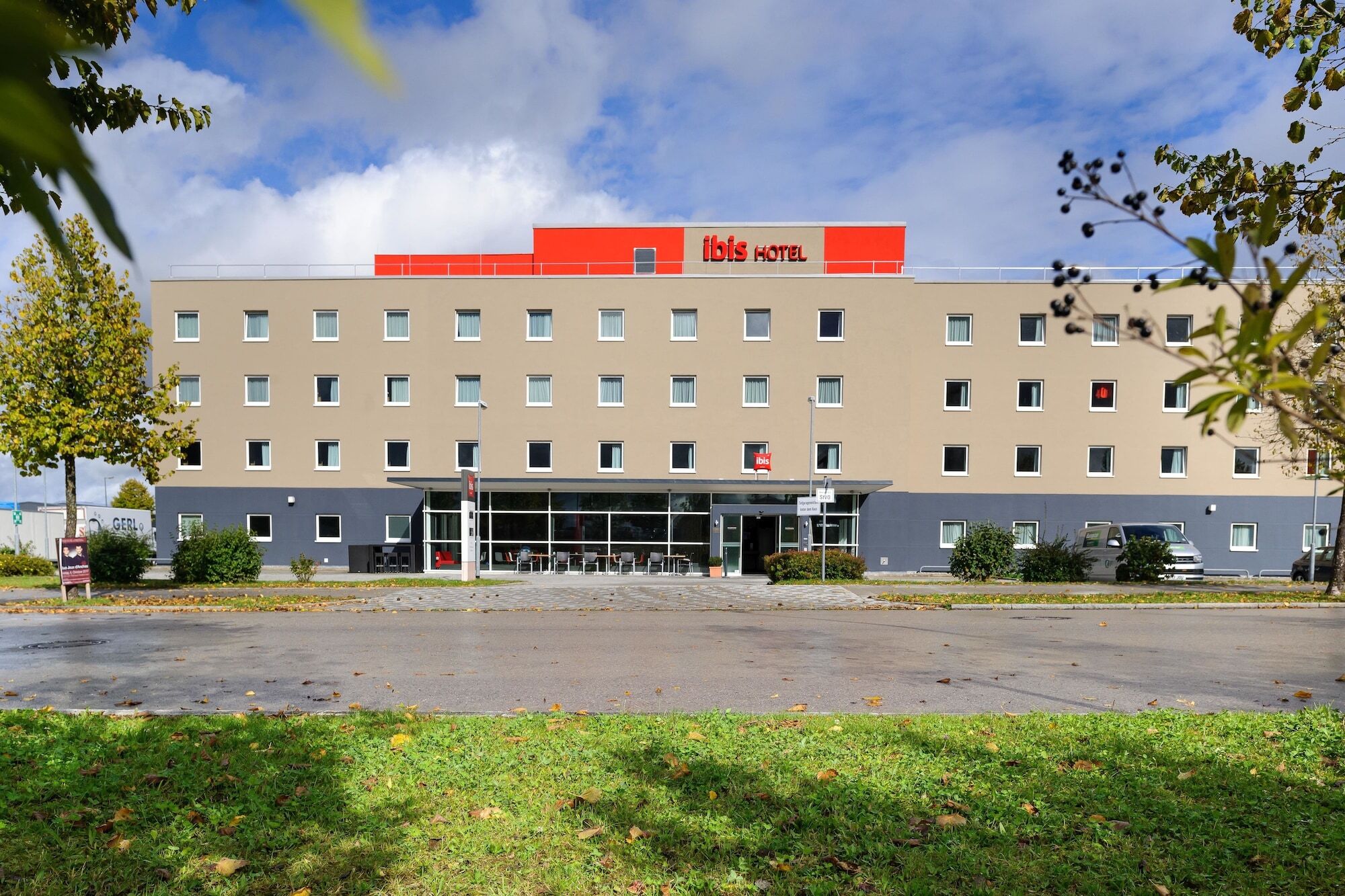 Ibis Hotel Muenchen Messe Feldkirchen  Dış mekan fotoğraf